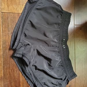 Athletic running shorts in black size medium by live love dream